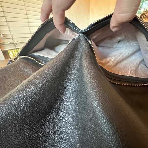 Dooney & Bourke Black Pebbled Leather Shoulder Bag w Front Pockets, Fair Cond - Picture 10 of 14